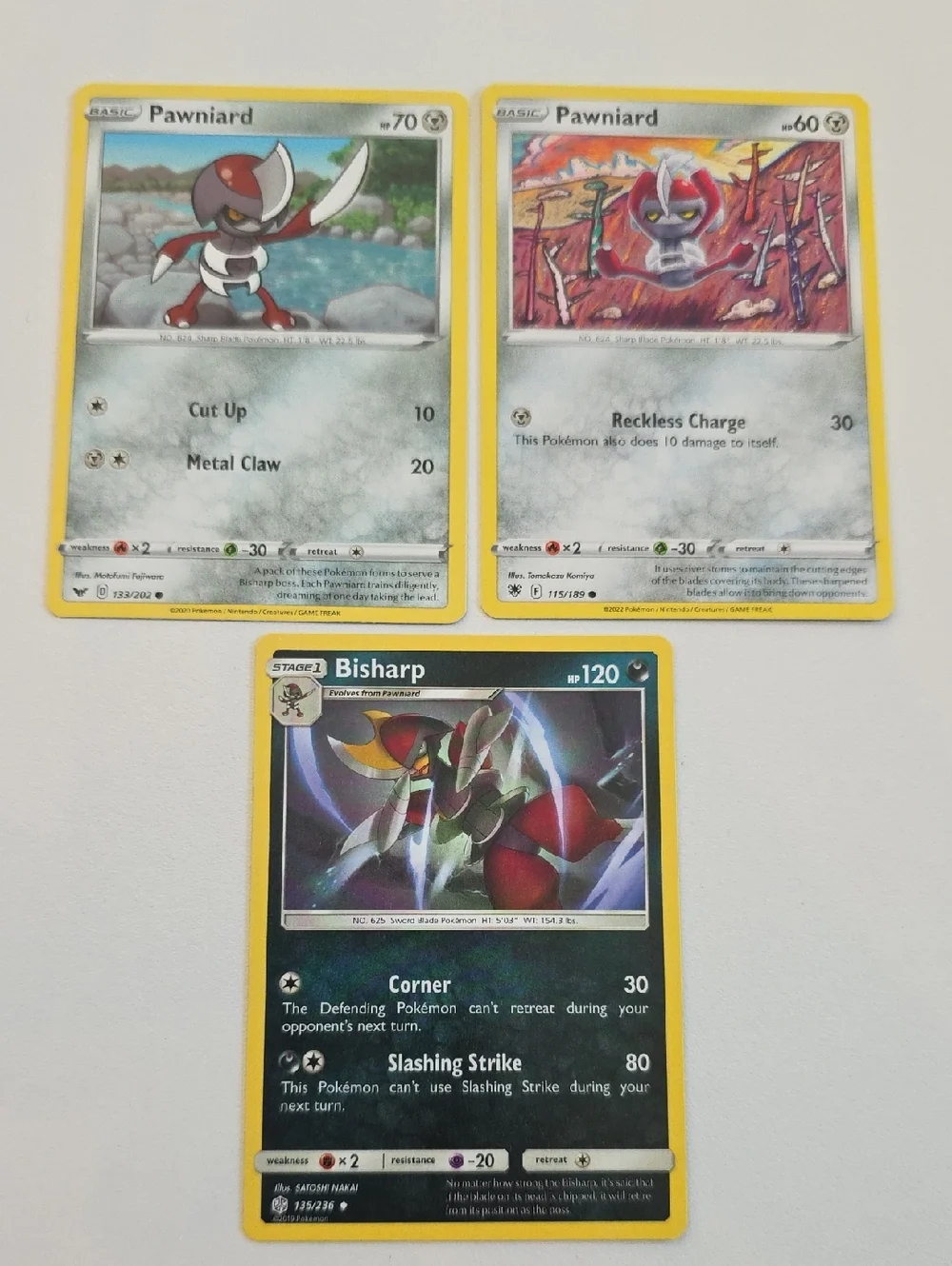 Pokemon Bisharp And Pawniard Trading Cards